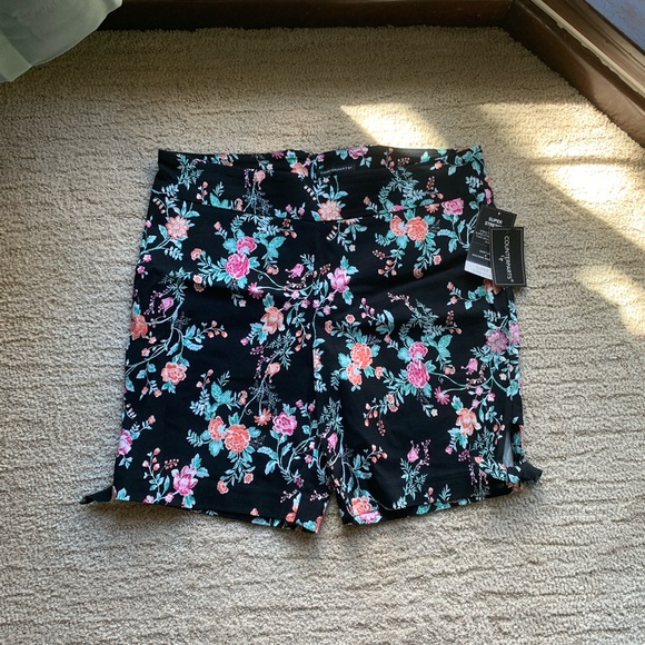 Black Floral High Waist Shorts - Picture 1 of 5
